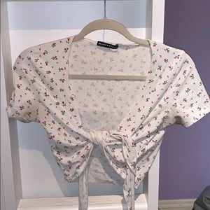 Brandy melville flower wrap shirt
